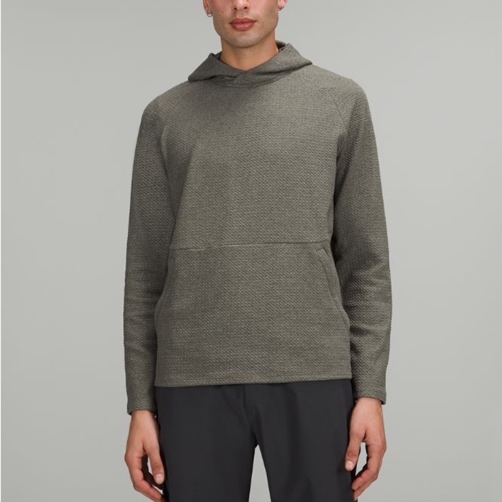 Lululemon mens at ease hoodie. Size M